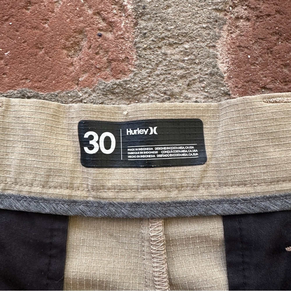 Hurley khaki cream men's shorts size 30 lightweight zip fly with pockets - Picture 2 of 16